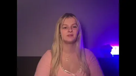 Allylove03 webcam model stream image