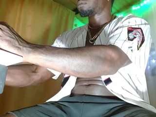 largo-eddy webcam model stream image