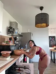 LaPetiteKim webcam model stream image