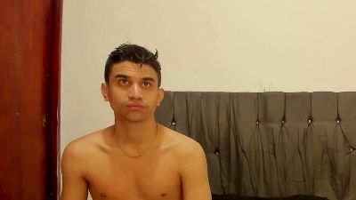 Julian_and_Axel webcam cam4 model stream image