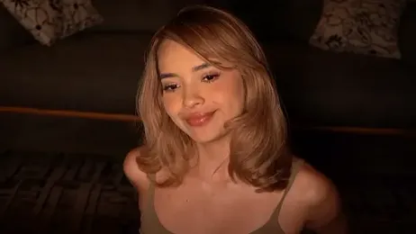 Vanesse_ webcam model stream image