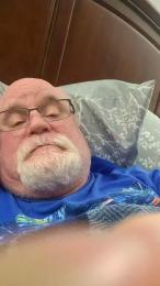 Naughtypappa webcam model stream image