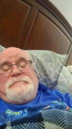 Naughtypappa webcam model stream image