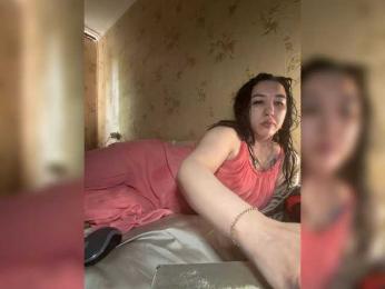 Hotmadamxl webcam model stream image