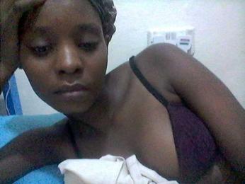 Ebonysly webcam bongacams model stream image