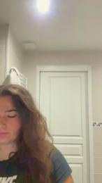 Chloeducq webcam model stream image