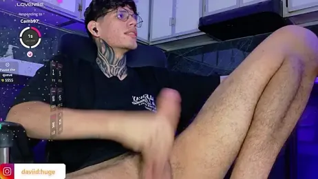 david_huge webcam stripchat model stream image