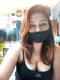 Cute-mona webcam model stream image