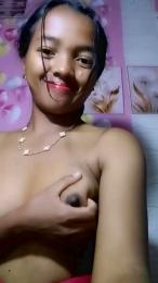 Elisah7 webcam model stream image