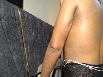 Leylawalker webcam model stream image