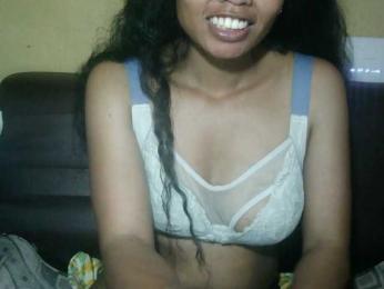 Pussy01lips webcam model stream image