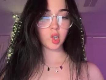 jocelyynn webcam model stream image