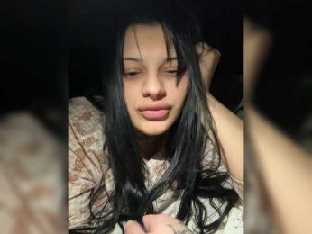 evelineeva webcam model stream image