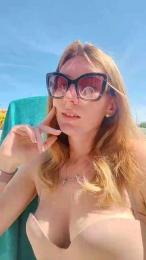 Victoria356 webcam cam4 model stream image