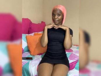 Zuludoll webcam bongacams model stream image