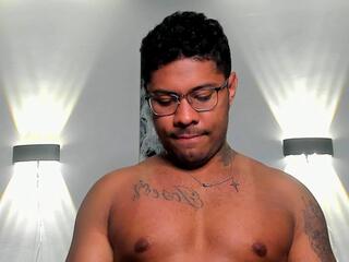 Derek Castle webcam model stream image