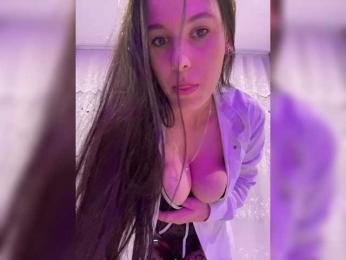 Potifays webcam model stream image