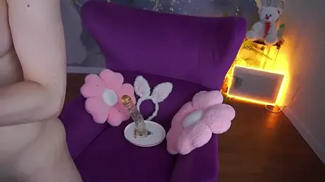 MelaniiePlay webcam stripchat model stream image