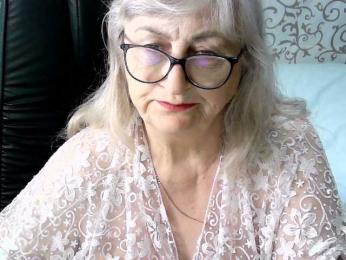 LolkaAlyss webcam bongacams model stream image