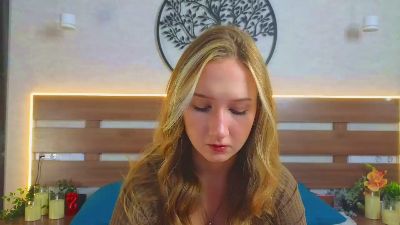 TinaPage webcam model stream image