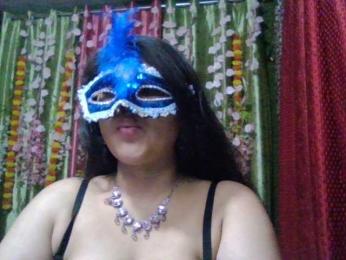 Naughtyladki webcam bongacams model stream image