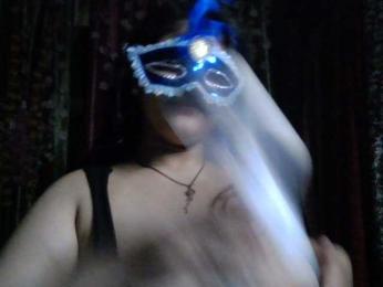 Naughtyladki webcam model stream image