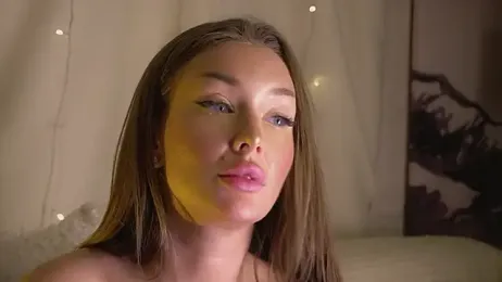 AnnyBangs webcam model stream image