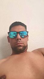Carlosiq1 webcam cam4 model stream image