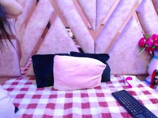 Azul Evans webcam model stream image