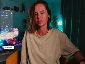AlwaysOnHoliday webcam model stream image