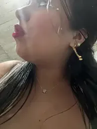 _SARA_69 webcam model stream image