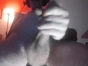 hugo_hug webcam model stream image