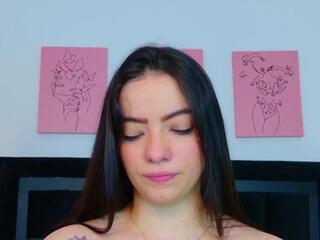 Annye Taylor webcam model stream image