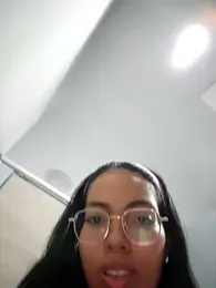 SheenaBrooke webcam stripchat model stream image