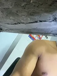 leoblazes webcam model stream image