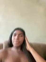 lulusexyy webcam model stream image
