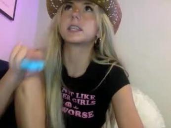 twofrens webcam model stream image