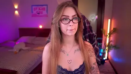 Kamila_icee webcam model stream image