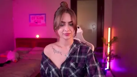 Kamila_icee webcam model stream image