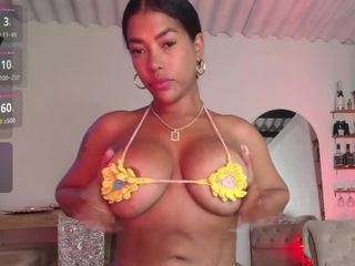 saamytits webcam camsoda model stream image