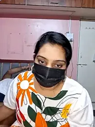 Hornyreshma webcam model stream image