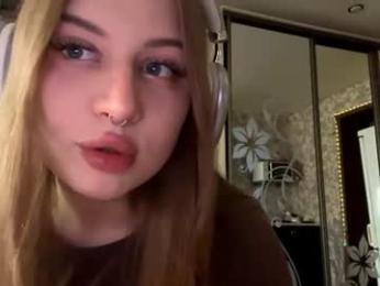 twilatompson webcam model stream image