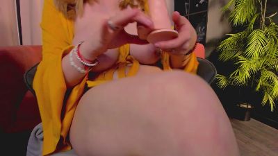 EmmaBloomm webcam model stream image