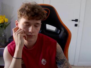 Dany Davis webcam model stream image