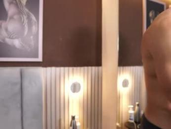 tian_brooks webcam model stream image