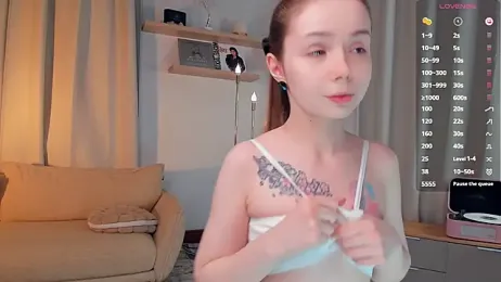 DominikaElis webcam stripchat model stream image