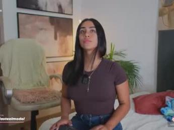 leyla_steel webcam chaturbate model stream image