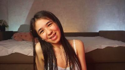 WilonaClemon webcam model stream image