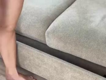 lunaleoncouplewife webcam model stream image