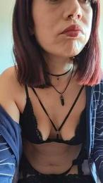 LoveNaike webcam model stream image